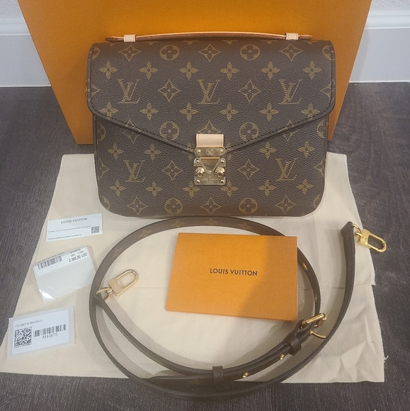 🎁 BRAND NEW LOUIS VUITTON POCHETTE METIS PURCHASED 12/21 - Picture 1 of 15